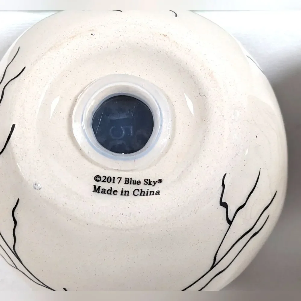 New 2022 Blue Sky Happy Boo Halloween Eye Balls Salt and Pepper Set.